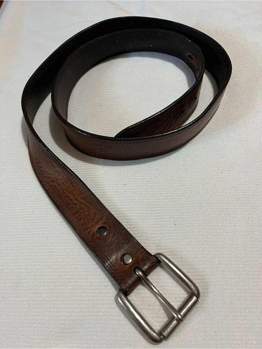 Men's Ariat Brown Leather Belt Size 44-48 w/Silver Hardware